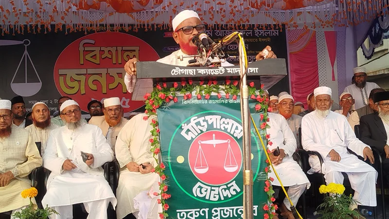 ইংল্যান্ড ছেড়ে এসে যদি প্রধানমন্ত্রী হতে না পারেন, দু’কূলই হারাবেন: এটিএম আজহারুল